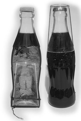 Trink-cola-vorn.jpg